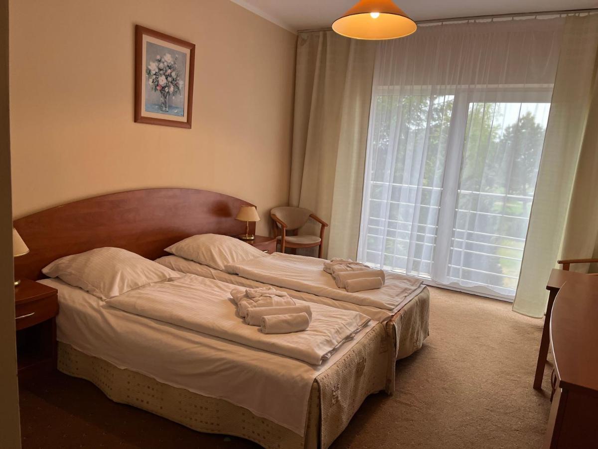Dom Zdrojowy Diament Spa Grzybowo  Exterior foto